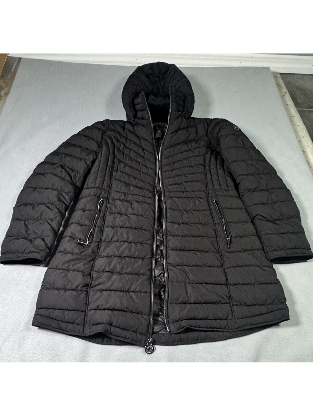 Michael by Michael Kors Women’s Packable Puffer Jacket Size M
